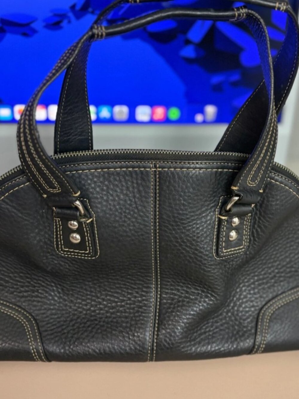 Coach Chelsea Pebbled Leather Satchel Black Bag Turnlock Front Pocket - Picture 6 of 10